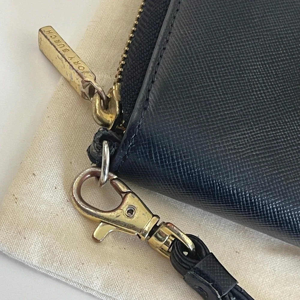 Tory Burch Robinson‎ Continental Wallet Wristlet Black Saffiano Leather Zip Long